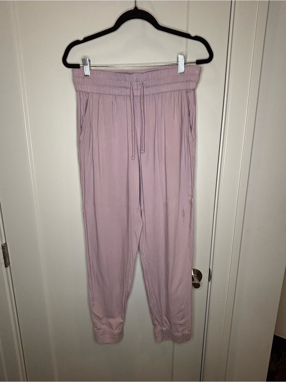 Aritzia Sunday Best Light Lavender Drawstring Joggers